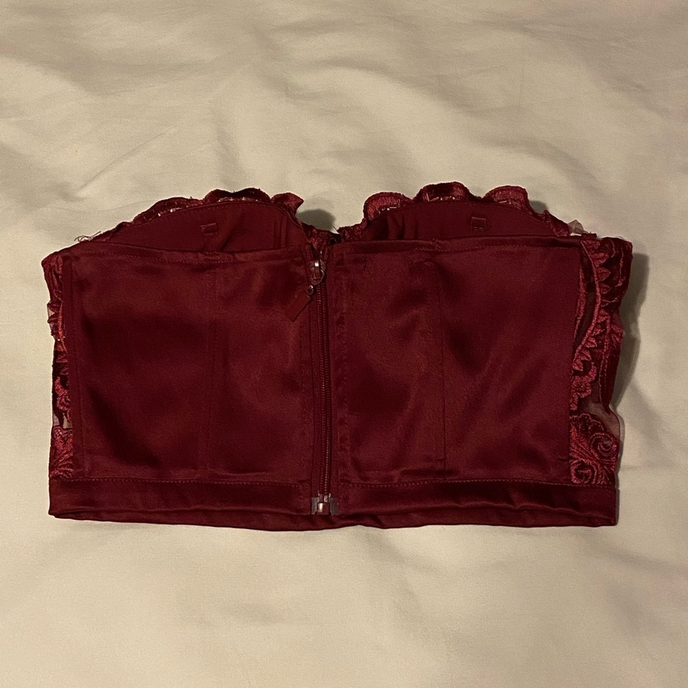 corset - Picture 2 of 2